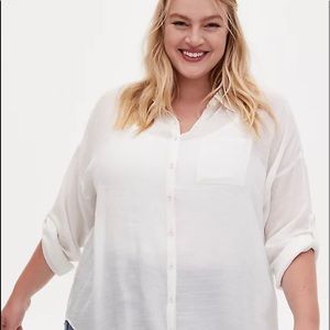 WHITE DROP SHOULDER BUTTON FRONT POCKET SHIRT